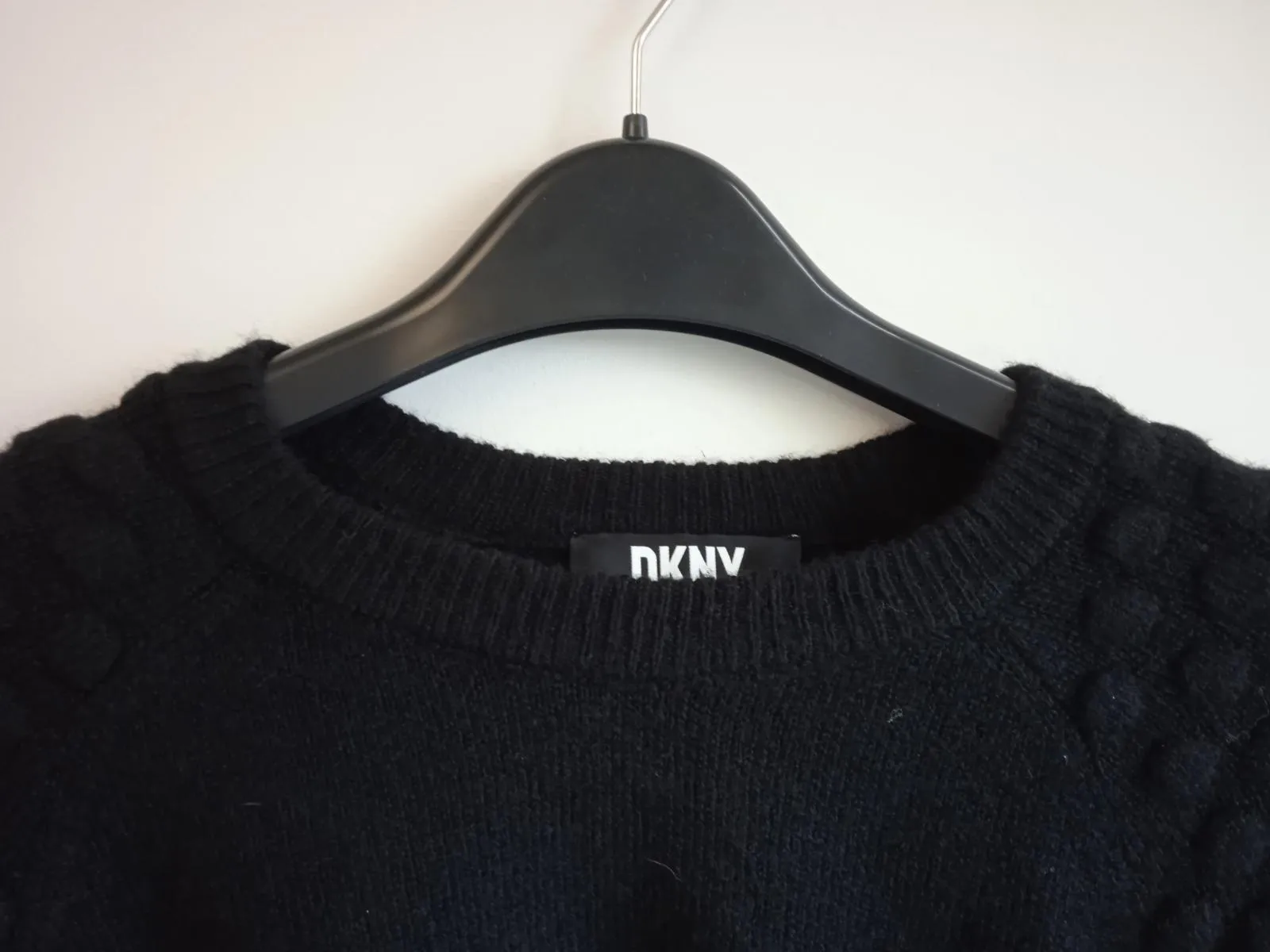 DKNY Ladies Black Stretch-Fit Bobble Detail Long Sleeve Knitted Jumper S NEW