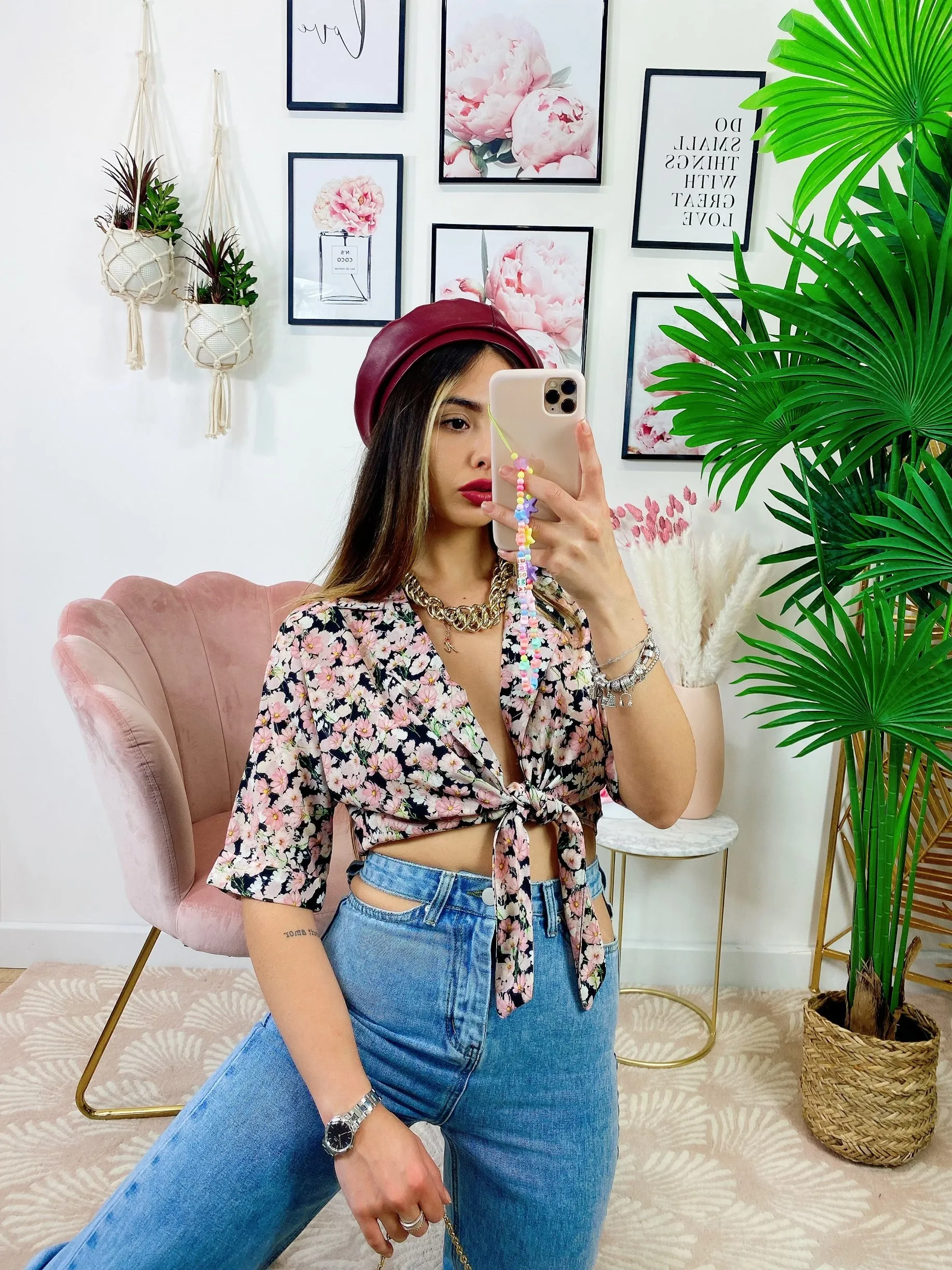 Jeans con spacchi superiori
