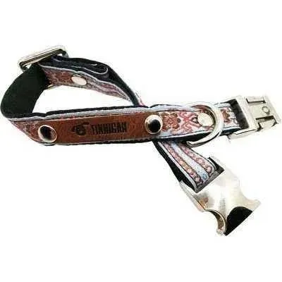 Regal Pup: Personalised Chic Dog Collar
