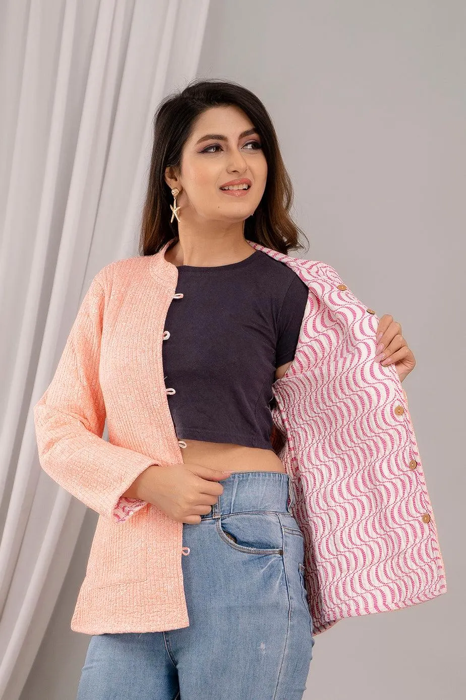 Women Printed Lightweight Cotton Quilted Peach Jacket - SHKL1020